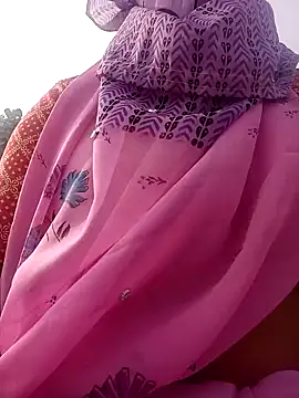 Snapshot of Lattika-Bhabhi chatting on 13, 1, 2025 Lattika-Bhabhi online show from 13, 1, 2025