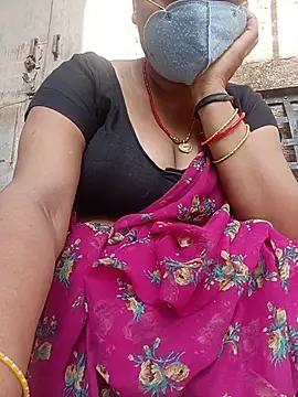 Snapshot of Lattika-Bhabhi chatting on 2, 6, 2026 Lattika-Bhabhi online show from 2, 6, 2026