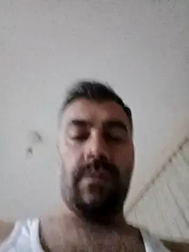 Snapshot of kevgir08 chatting on 27, 10, 2025 kevgir08 online show from 27, 10, 2025