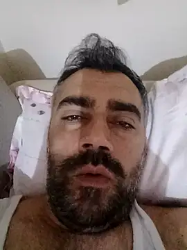 Snapshot of kevgir08 chatting on 18, 11, 2025 kevgir08 online show from 18, 11, 2025