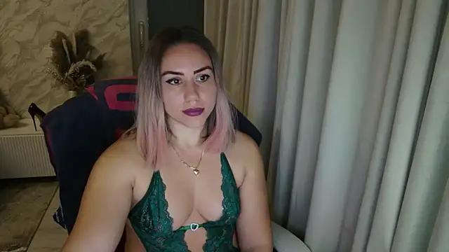 Snapshot of Annyfit4you chatting on 31, 10, 2025 Annyfit4you online show from 31, 10, 2025