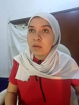 Snapshot of MatchedEyebrow chatting on 2, 2, 2025 MatchedEyebrow online show from 2, 2, 2025