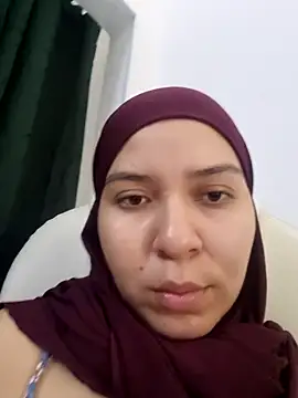 Snapshot of MatchedEyebrow chatting on 19, 2, 2025 MatchedEyebrow online show from 19, 2, 2025