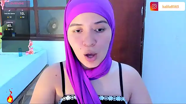 Snapshot of MatchedEyebrow chatting on 14, 12, 2025 MatchedEyebrow online show from 14, 12, 2025