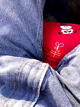 feet toes online show from 20, 2, 2025