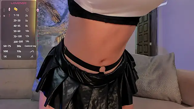 MadelineFox online show from 9, 2, 2025