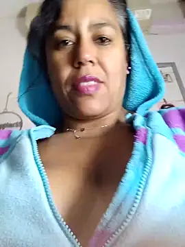 Snapshot of Molly_newman6 chatting on 1, 2, 2025 Molly newman6 online show from 1, 2, 2025