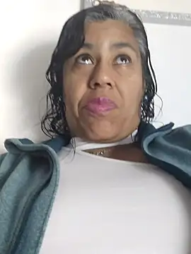 Snapshot of Molly_newman6 chatting on 8, 2, 2025 Molly newman6 online show from 8, 2, 2025