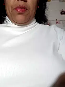 Snapshot of Molly_newman6 chatting on 14, 2, 2025 Molly newman6 online show from 14, 2, 2025