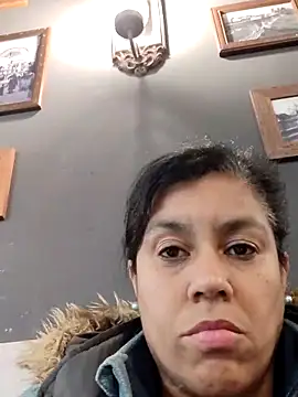 Snapshot of Molly_newman6 chatting on 6, 3, 2025 Molly newman6 online show from 6, 3, 2025