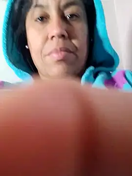 Snapshot of Molly_newman6 chatting on 11, 3, 2025 Molly newman6 online show from 11, 3, 2025