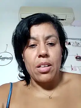 Snapshot of Molly_newman6 chatting on 14, 9, 2025 Molly newman6 online show from 14, 9, 2025