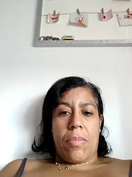 Snapshot of Molly_newman6 chatting on 5, 10, 2025 Molly newman6 online show from 5, 10, 2025