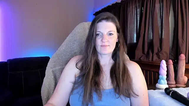 Snapshot of Kelly_Carolina chatting on 6, 10, 2025 Kelly Carolina online show from 6, 10, 2025