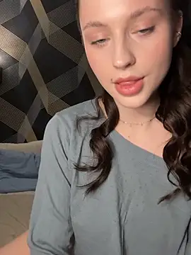 Camilla Railian online show from 20, 3, 2025