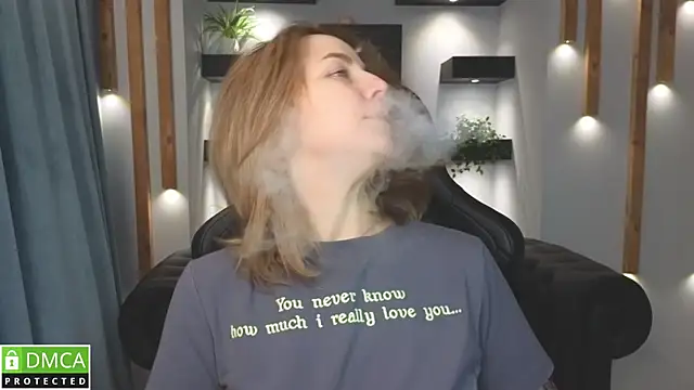 Snapshot of Mira_Mermayd chatting on 25, 12, 2024 Mira Mermayd online show from 25, 12, 2024