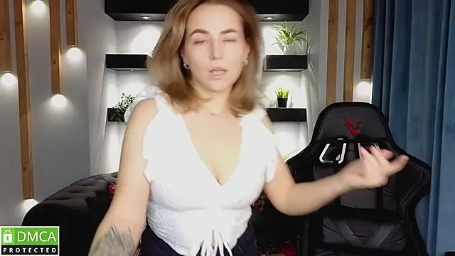 Snapshot of Mira_Mermayd chatting on 3, 1, 2025 Mira Mermayd online show from 3, 1, 2025