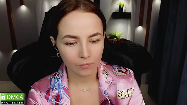 Snapshot of Mira_Mermayd chatting on 4, 1, 2025 Mira Mermayd online show from 4, 1, 2025