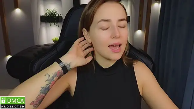 Snapshot of Mira_Mermayd chatting on 5, 1, 2025 Mira Mermayd online show from 5, 1, 2025