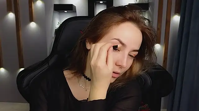 Snapshot of Mira_Mermayd chatting on 8, 1, 2025 Mira Mermayd online show from 8, 1, 2025