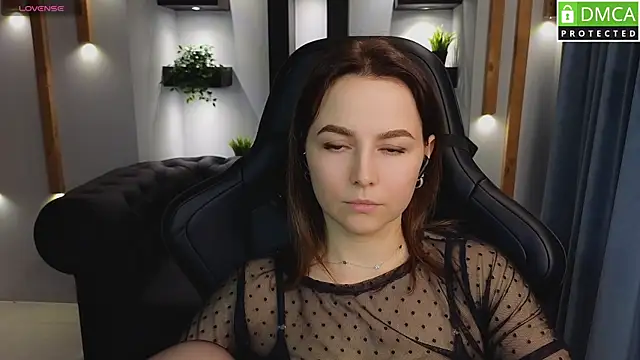 Snapshot of Mira_Mermayd chatting on 7, 3, 2025 Mira Mermayd online show from 7, 3, 2025