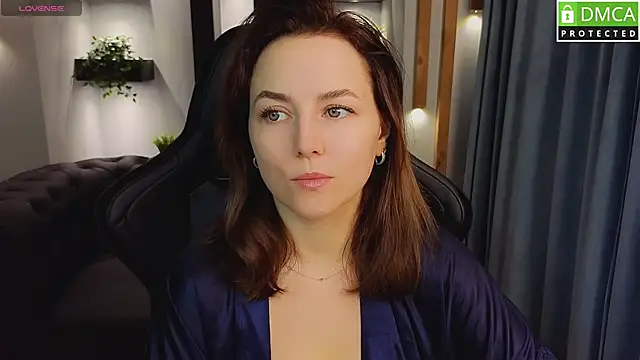 Snapshot of Mira_Mermayd chatting on 8, 3, 2025 Mira Mermayd online show from 8, 3, 2025