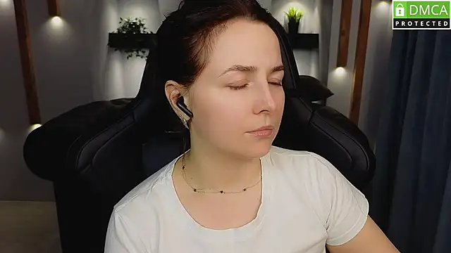 Snapshot of Mira_Mermayd chatting on 19, 3, 2025 Mira Mermayd online show from 19, 3, 2025