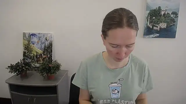 Snapshot of Sexy_MargoX_ chatting on 12, 9, 2025 Sexy MargoX online show from 12, 9, 2025