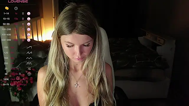 AngelMiaM online show from 25, 1, 2025