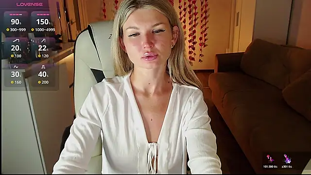 AngelMiaM online show from 11, 2, 2026