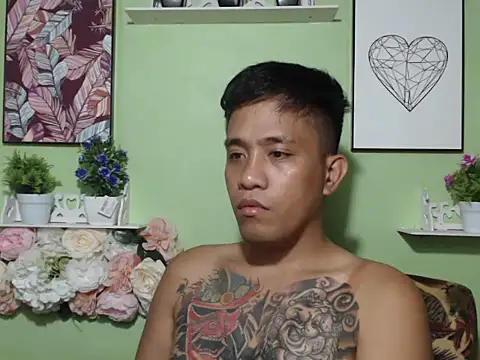 Thyler08 online show from 5, 12, 2025