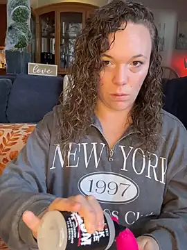 Snapshot of AuroraSummers chatting on 22, 10, 2025 AuroraSummers online show from 22, 10, 2025