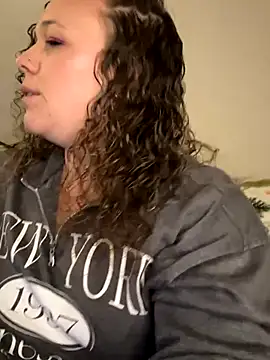 Snapshot of AuroraSummers chatting on 17, 11, 2025 AuroraSummers online show from 17, 11, 2025