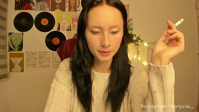 Snapshot of bellaa-w chatting on 22, 3, 2025 bellaa-w online show from 22, 3, 2025