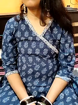 Snapshot of Diya_143 chatting on 1, 3, 2025 Diya 143 online show from 1, 3, 2025