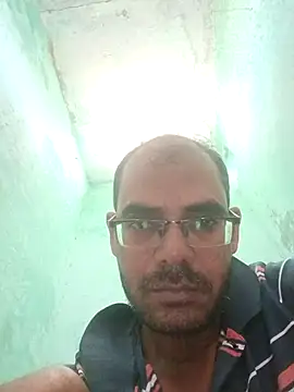 Snapshot of ajayraj0000 chatting on 24, 9, 2025 ajayraj0000 online show from 24, 9, 2025