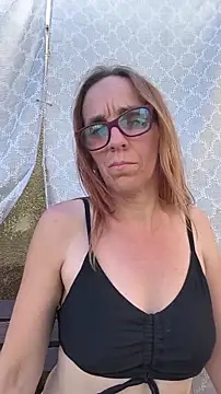Dettybitch40 online show from 1, 7, 2026