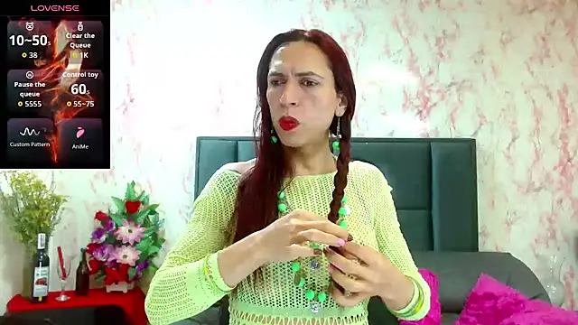 Snapshot of VanessaWolf chatting on 17, 9, 2025 VanessaWolf online show from 17, 9, 2025