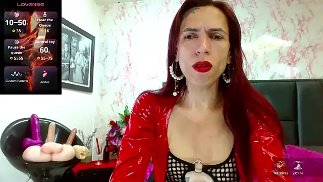 Snapshot of VanessaWolf chatting on 25, 10, 2025 VanessaWolf online show from 25, 10, 2025