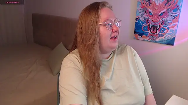 Snapshot of Ann_Muna chatting on 4, 2, 2025 Ann Muna online show from 4, 2, 2025