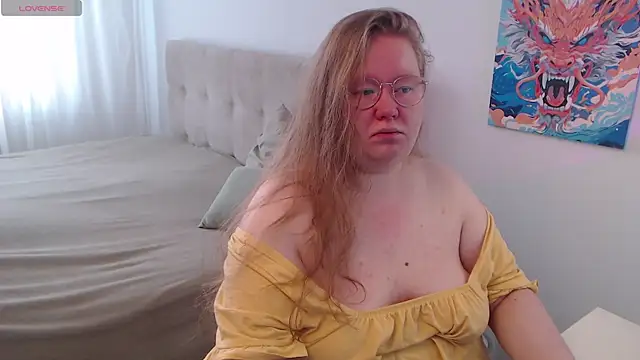 Snapshot of Ann_Muna chatting on 18, 9, 2025 Ann Muna online show from 18, 9, 2025