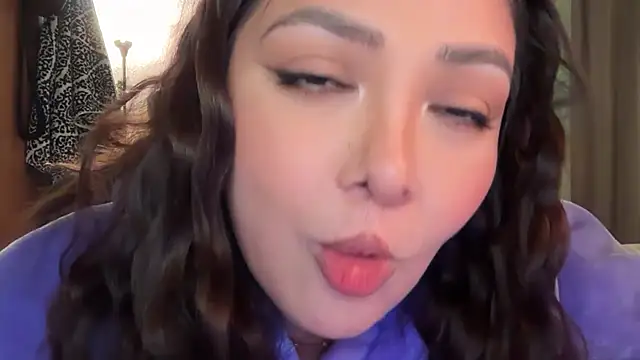 nativepumpkin95 online show from 5, 12, 2025