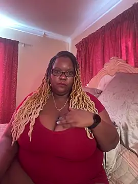 Snapshot of Michyboldy chatting on 26, 2, 2025 Michyboldy online show from 26, 2, 2025