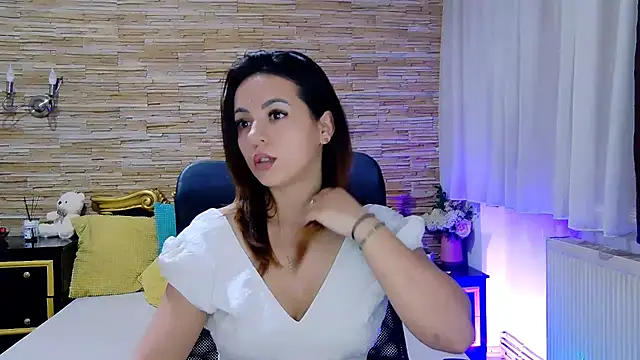 Snapshot of PlayfulElla chatting on 17, 2, 2025 PlayfulElla online show from 17, 2, 2025