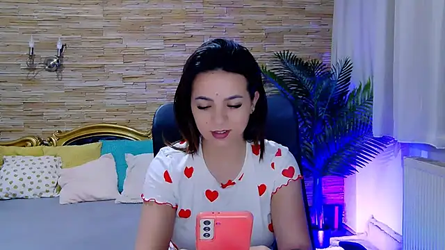 Snapshot of PlayfulElla chatting on 21, 2, 2025 PlayfulElla online show from 21, 2, 2025