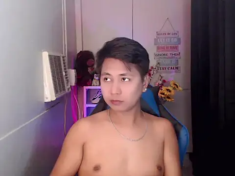 Snapshot of khael_moreno chatting on 21, 11, 2025 khael moreno online show from 21, 11, 2025