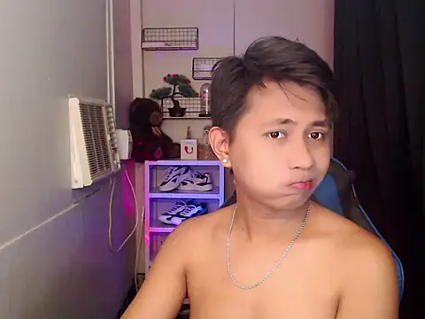 Snapshot of khael_moreno chatting on 23, 11, 2025 khael moreno online show from 23, 11, 2025