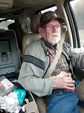 Snapshot of CDforU chatting on 30, 10, 2025 CDforU online show from 30, 10, 2025