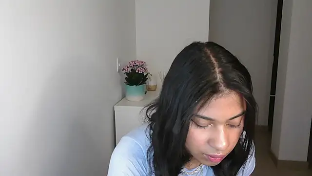 Snapshot of dark_enchantress_ chatting on 13, 12, 2024 dark enchantress online show from 13, 12, 2024