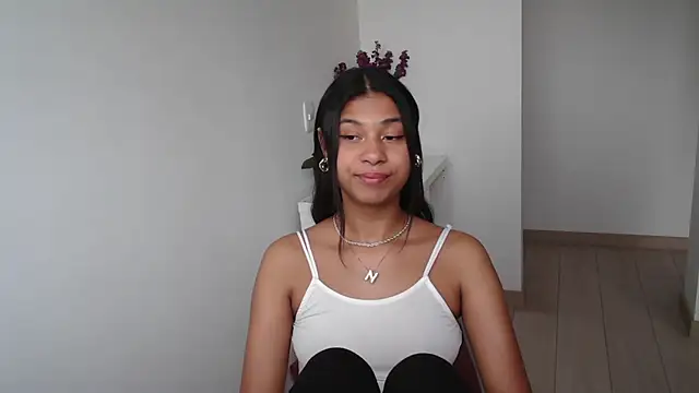 Snapshot of dark_enchantress_ chatting on 14, 2, 2025 dark enchantress online show from 14, 2, 2025